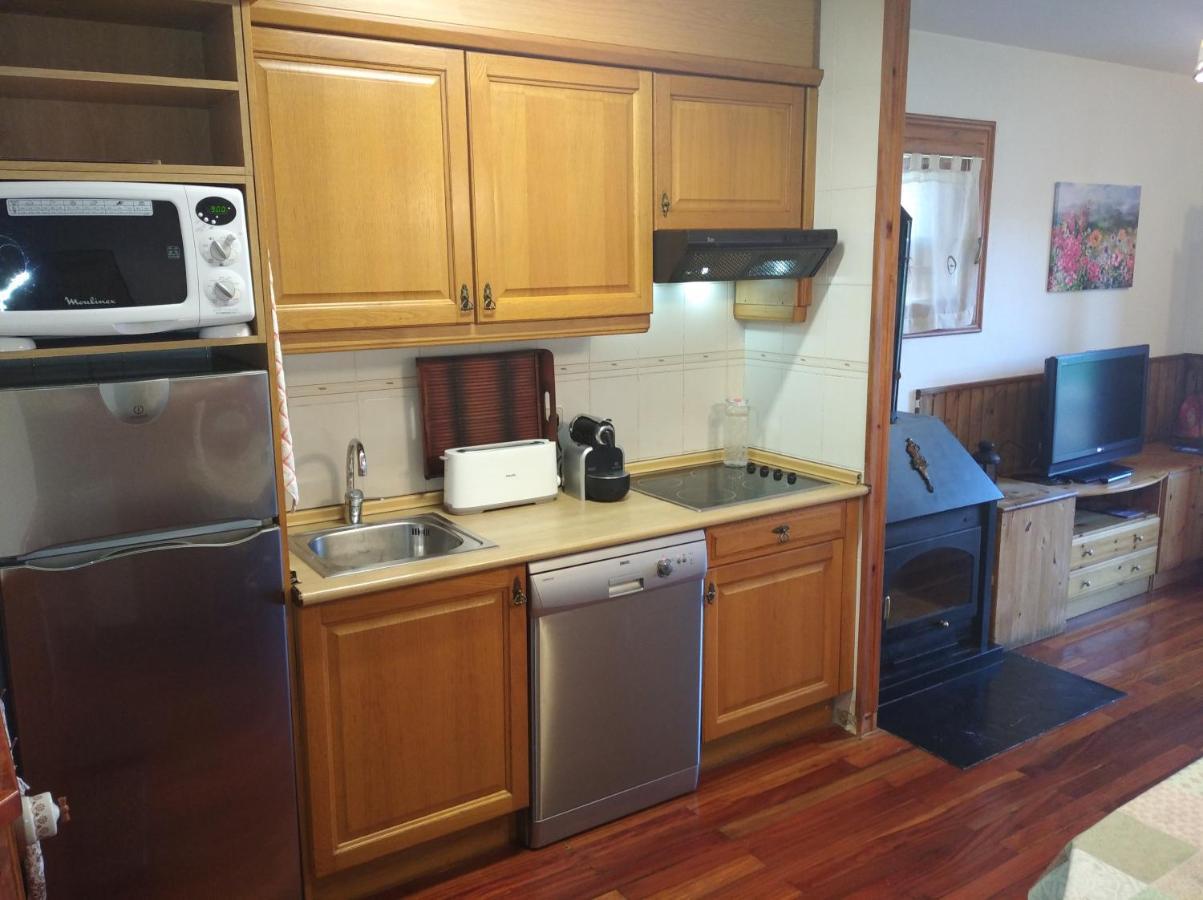 Apartamento Con Terraza Y Vistas Panoramicas En Tauell Luaran gambar